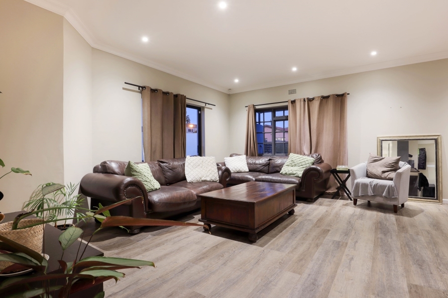 3 Bedroom Property for Sale in Bothasig Western Cape
